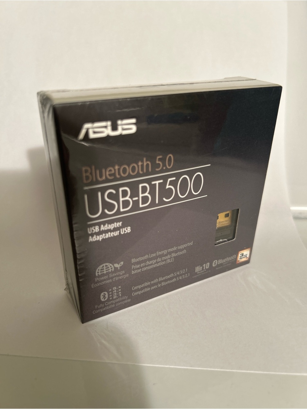 ASUS USB-BT500 Bluetooth 5.0 USB Adapter - Black and Gold